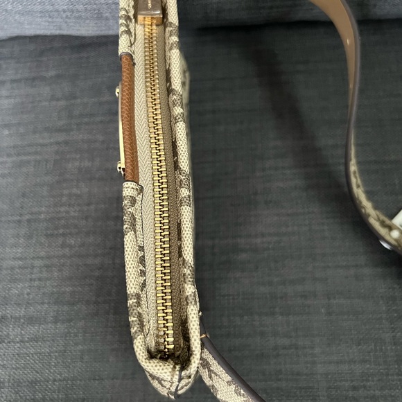 NWT MICHAEL KORS MK SIGNATURE FANNY PACK BAG ON BELT - Picture 2 of 6